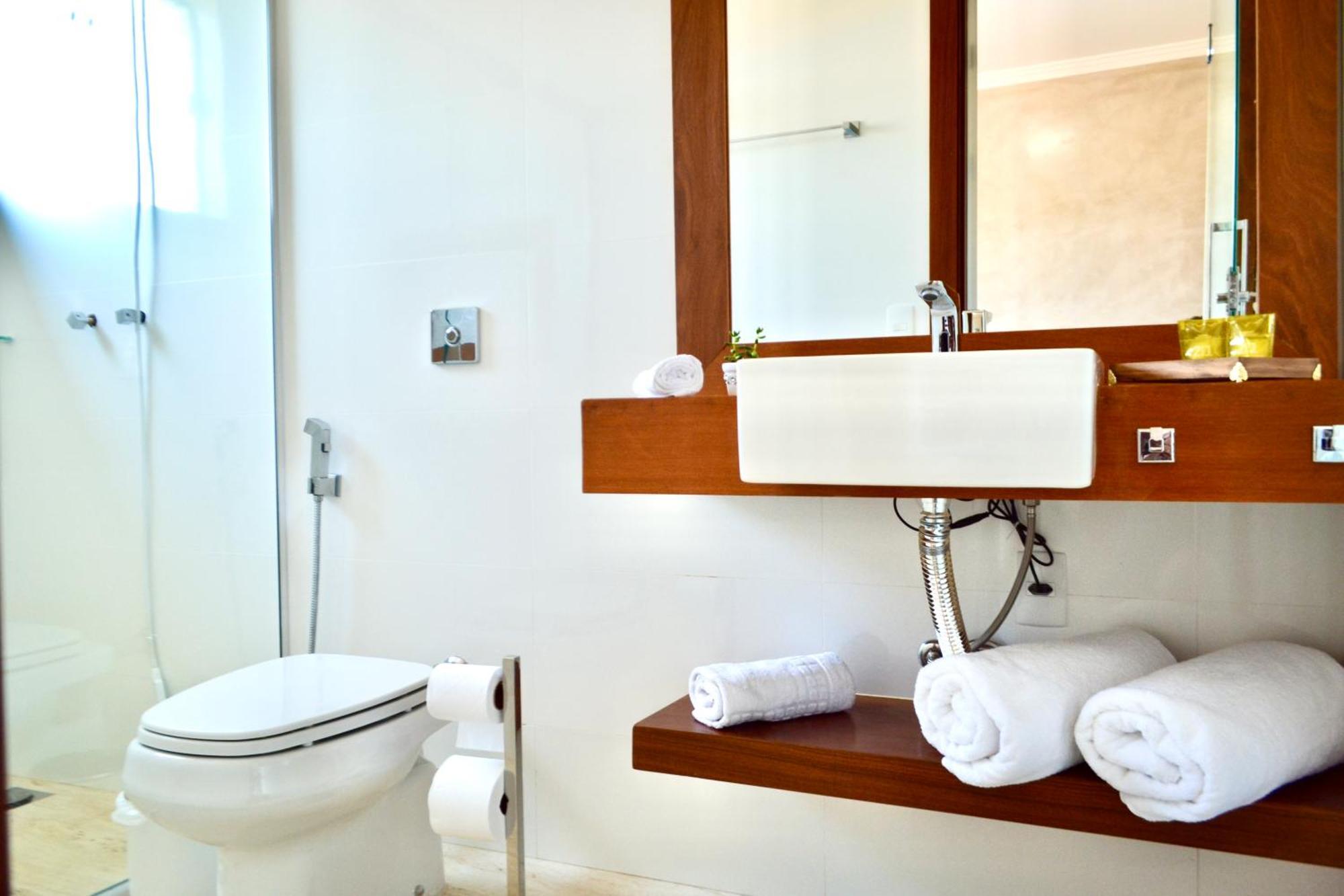 Lara'S Home Suites Capitólio Екстериор снимка